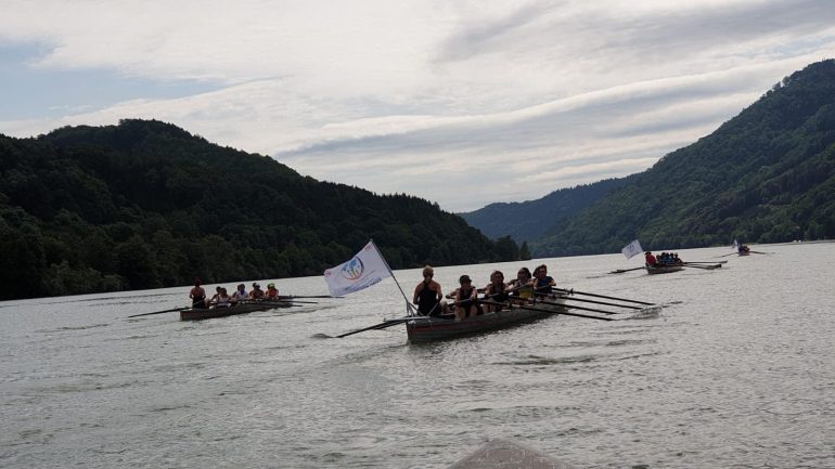Una canoa: quest'anno l'impresa sul Danubio sarà all'insegna dell'inclusione