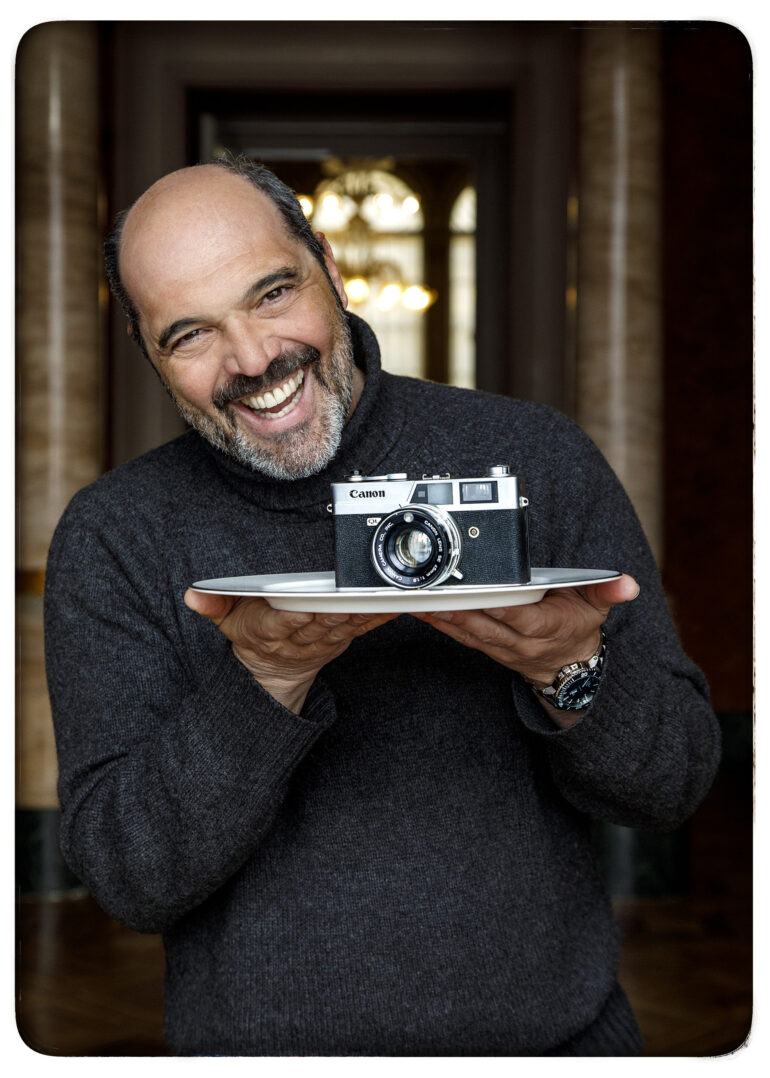 Foto di Ettore Bocchia nella mostra My First Camera di Associazione CAF