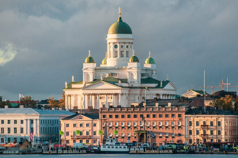 Cattedrale di Helsinki, capitale della Finlandia, primo nella classifica della felicità